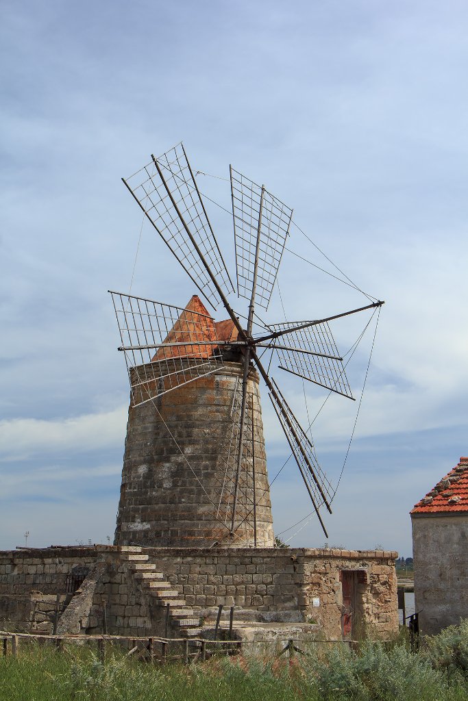 06-Mulino Maria Stella near Trapani.jpg